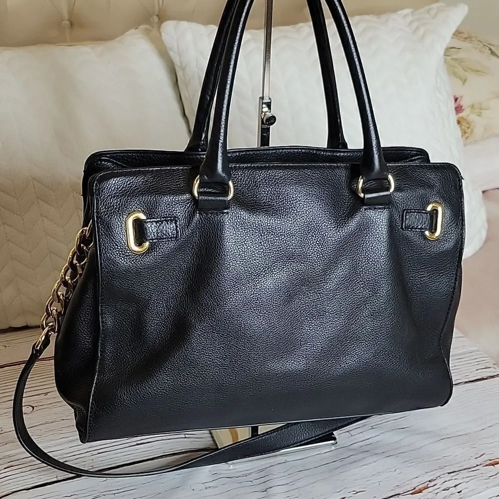 MICHAEL Michael Kors Large Black Leather Shoulder Bag